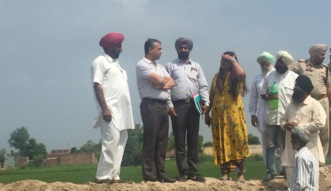 Divisional Commissioner B Purushartha Inspects Flood Control Arrangements