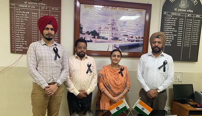 PCS officers from Sri Muktsar Sahib and Sangrur join Pen-down strike