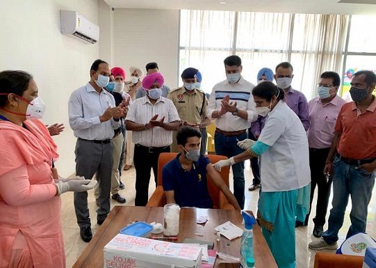 Bindra Begin Vaccination Drive for Construction Workers aged 18-44 in Ludhiana.