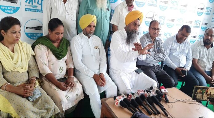 Punjab government should withdraw dictatorial order issued at behest of Modi government: Kultar Singh Sandhwan