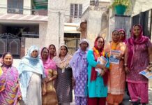 ਇਸਤਰੀ ਅਕਾਲੀ ਦਲ ਬਠਿੰਡਾ ਇਕਾਈ ਨੇ ਸਰਕਲ ਪ੍ਰਧਾਨ ਸੰਦੀਪ ਕੌਰ, ਸਰਕਲ ਪ੍ਰਧਾਨ ਜਸਵਿੰਦਰ ਕੌਰ ਦੀ ਅਗਵਾਈ ਹੇਠ ਹਰਸਿਮਰਤ ਬਾਦਲ ਲਈ ਚੋਣ ਪ੍ਰਚਾਰ ਤੇਜ਼ ਕੀਤਾ