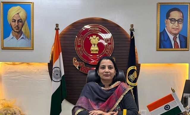 E-Sewa: Mansa Leads Punjab in Disposal of Applications with Minimal Pendency, Says DC